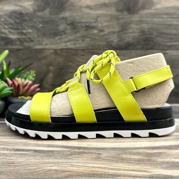 NIB Sorel Roaming Lace 8.5 Slingback Gladiator Flat Leather Sandals Black Pink - Picture 7 of 11